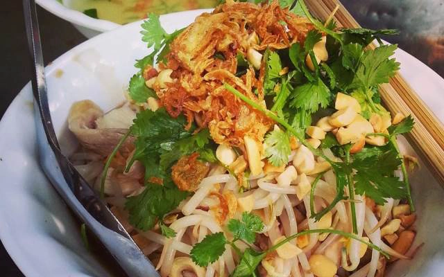 Quán Ăn Phở Gà Ta - Nguyễn Công Trứ