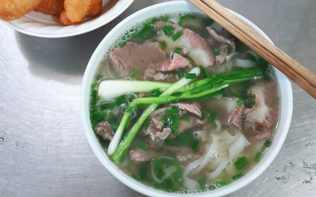 Quán Ăn Phở Gà Ta Phô Cổ - Đinh Tiên Hoàng
