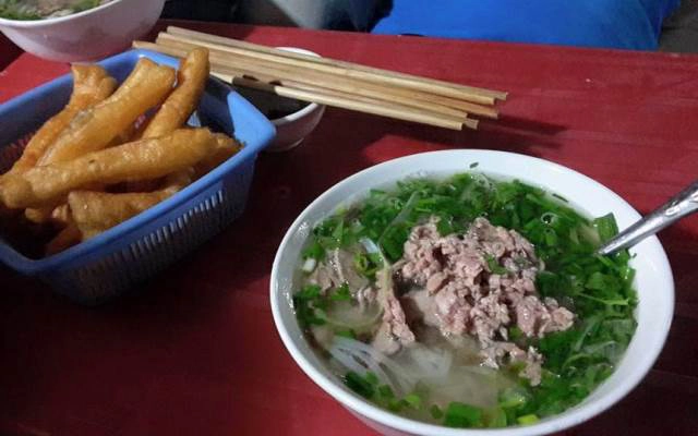 Quán Ăn Phở Gia Truyền - Nguyễn Văn Cừ