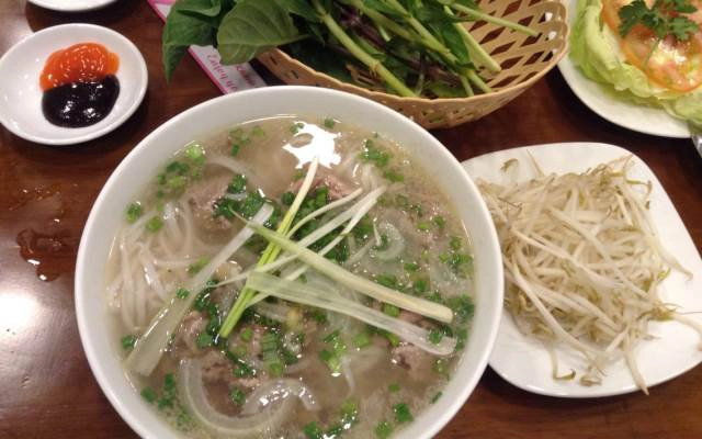Quán Ăn Phở Hạnh - Ái Mộ