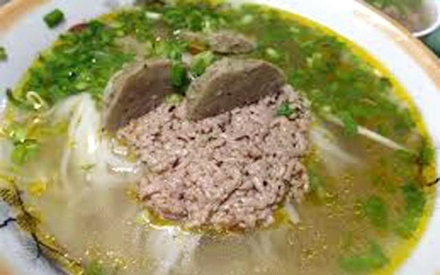 Quán Ăn Phở Lý Quốc Sư - Lũy Bán Bích