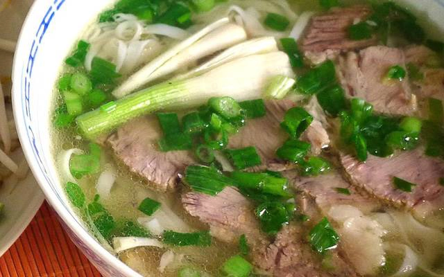 Quán Ăn Phở Lý Quốc Sư - Nguyễn Thái Sơn