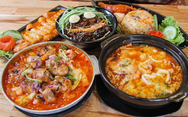 Quán Ăn Phố Mì Cay Seoul 12 Cấp Độ - Nha Trang