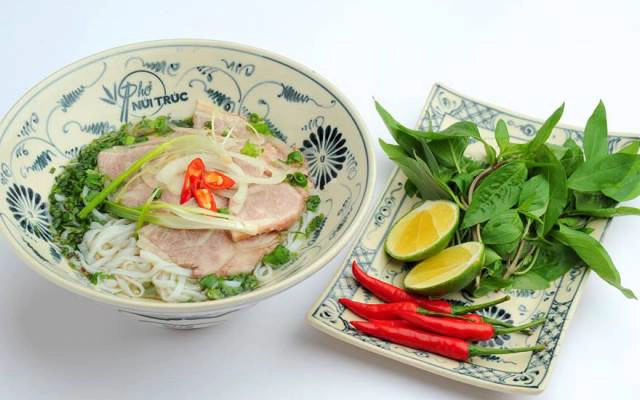 Quán Ăn Phở Núi Trúc