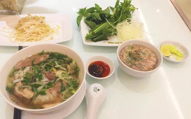 Quán Ăn Phở Ông Hùng - 682 Trần Hưng Đạo