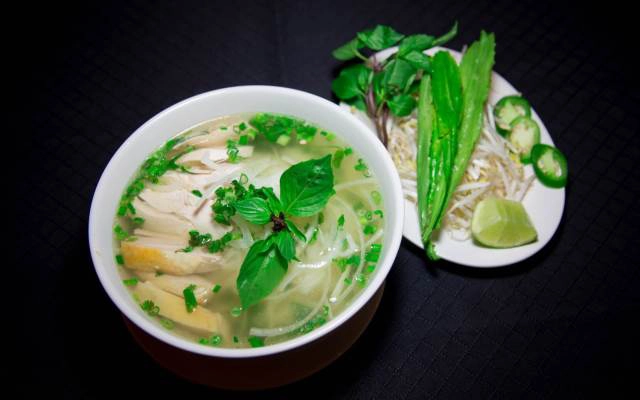 Quán Ăn Phở Tấn Sang