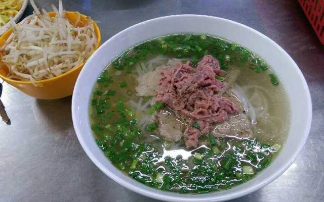 Quán Ăn Phở Tân