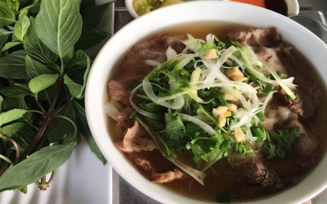 Quán Ăn Phở Thuấn - Phở Bò & Cơm Rang