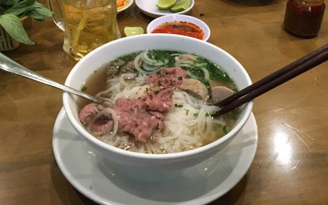 Quán Ăn Phở Tuyết