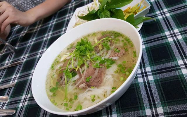 Quán Ăn Phở Việt