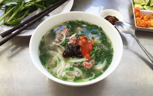 Quán Ăn Phở Yến - Cách Mạng Tháng 8