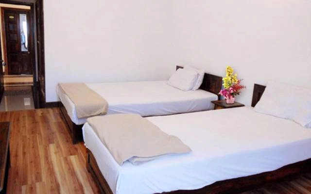 Phú Hội Hotel