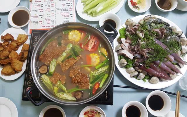 Quán Ăn Phú Mỹ - Lẩu & Nướng Hải Sản