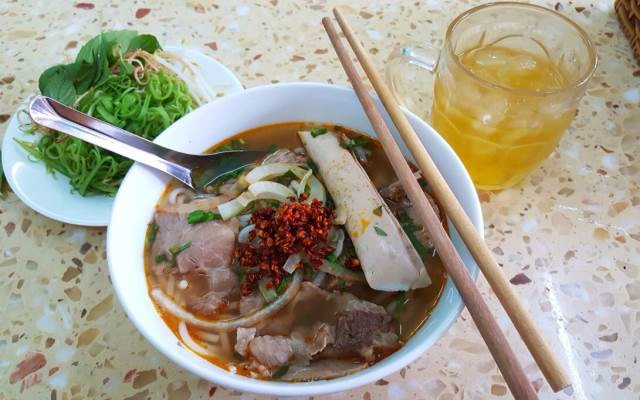 Quán Ăn Phú Thọ - Phở Gà & Bún Bò Huế