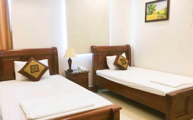 Phúc Quý Hotel