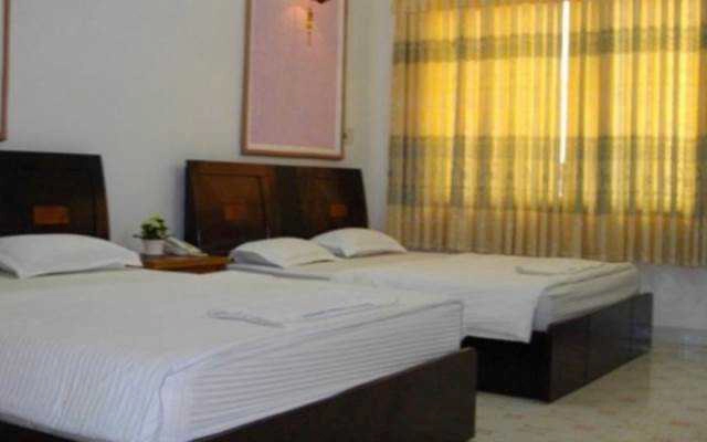 Phùng Hưng Hotel