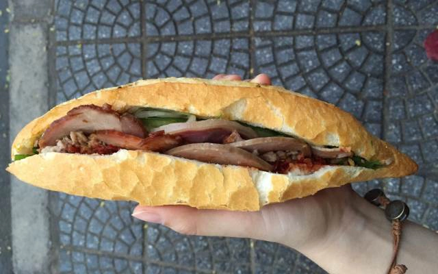Quán Ăn Phương - Bánh Mì & Bánh Xèo
