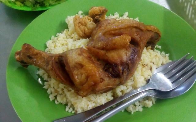 Quán Ăn Phương Linh - Cơm Gà Xối Mỡ