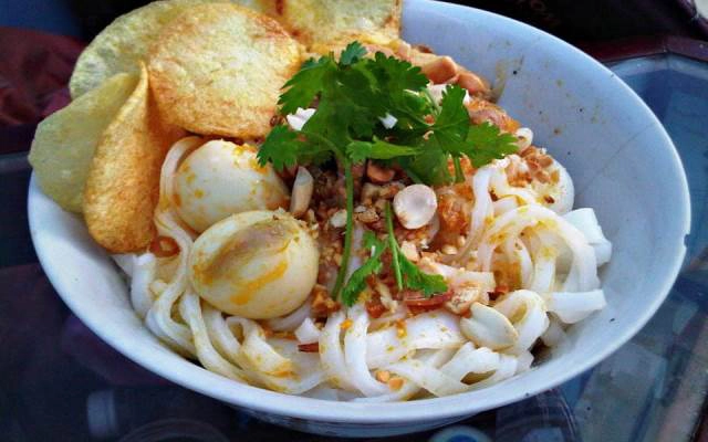 Quán Ăn Phượng - Mì Gà Ta