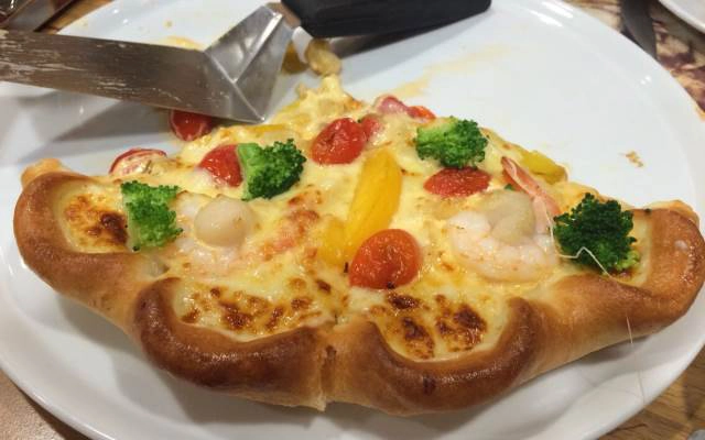 Pizza Hut - Cảng Mới