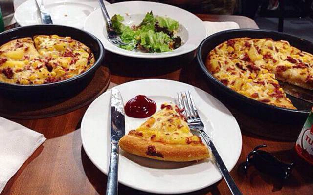 Quán Ăn Pizza Hut - Linh Đàm