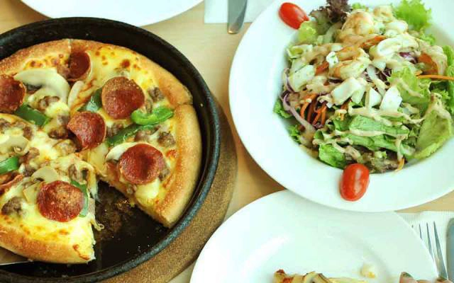 Nhà Hàng Pizza Hut - Now Zone Nguyễn Văn Cừ