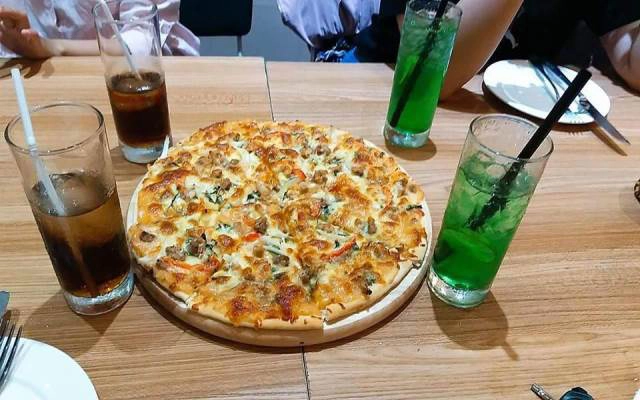 Quán Ăn Pizza Trum