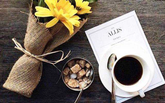 Puka Coffee & Music