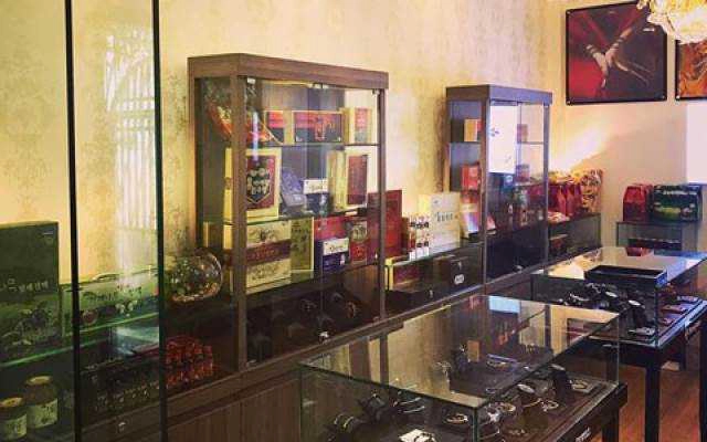 Q&T Store - Cao Thắng