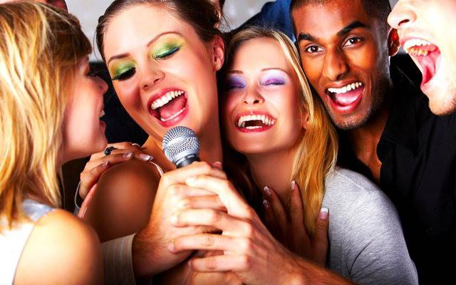 Q7 Karaoke - Trương Công Định