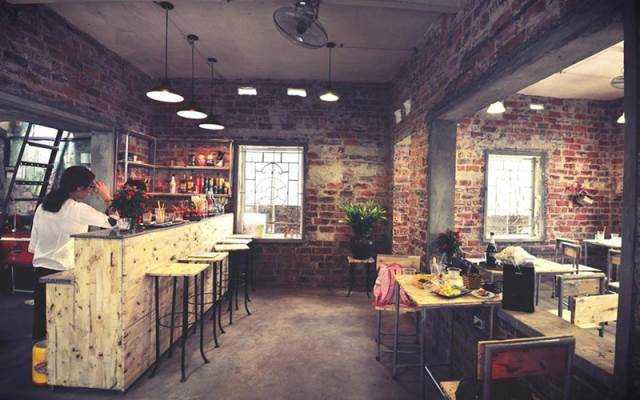 Quả Đất Tròn Cafe - Nguyễn Trãi
