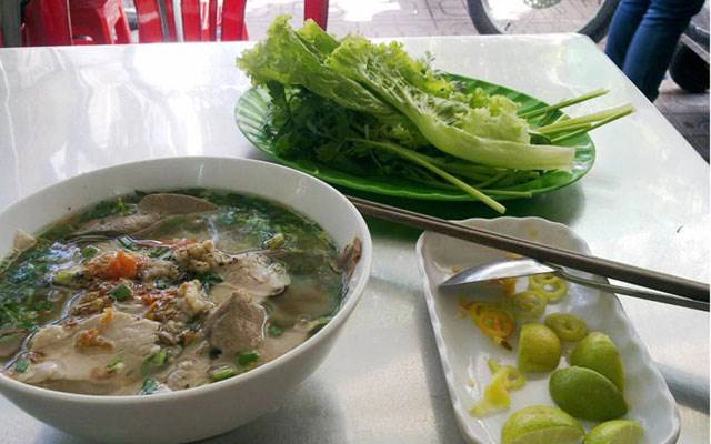 Quán Ăn Quán 11 - Phở, Hủ Tiếu, Cơm Tấm