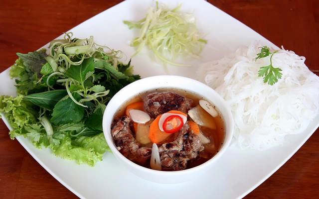 Quán Ăn Quán 1988 - Bún Chả Nướng & Bánh Đa Nem