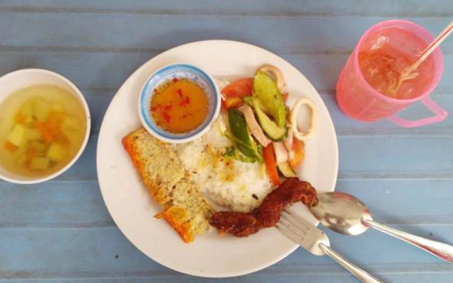 Quán Ăn Quán 324 - Cơm Phần & Cafe Võng