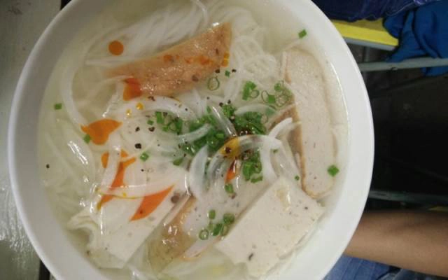 Quán Ăn Quán 617 - Bún Chả Cá