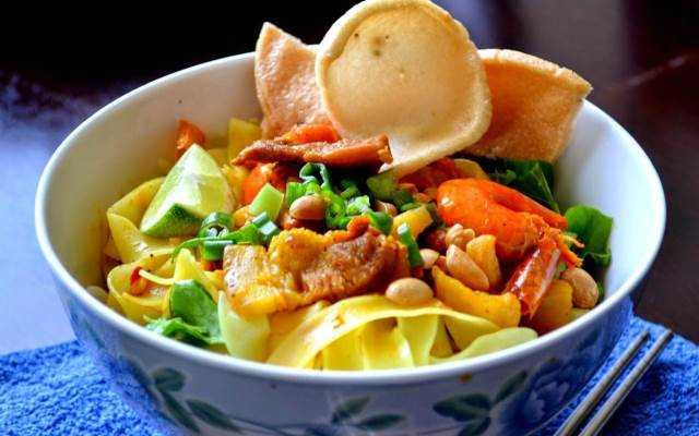 Quán Ăn 06 - Cao Lầu, Mì Quảng & Bánh Tráng Thịt Heo