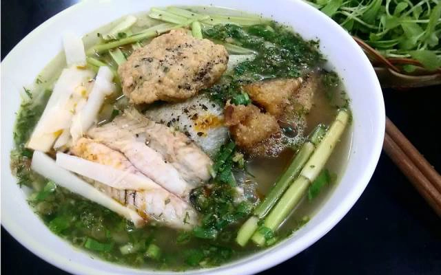 Quán Ăn 16 Thăng Long - Bún Bò & Bún Cá