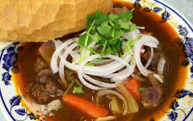 Quán Ăn 19 Quán - Bò Kho