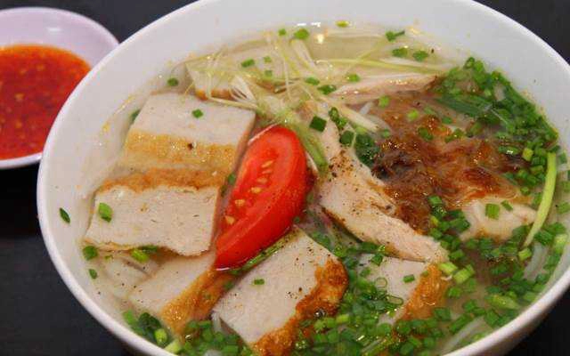 Quán Ăn 9 Vũ - Bún Chả Cá