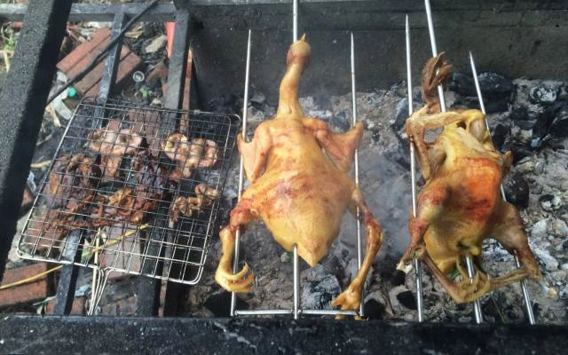Quán Ăn A Chóng - Đặc Sản Lợn & Gà Bản