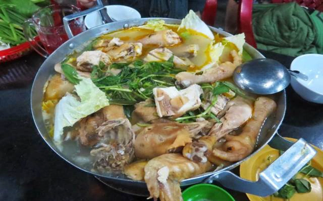 Quán Ăn Anh Cường - Cơm Bình Dân & Lẩu Gà Đồi