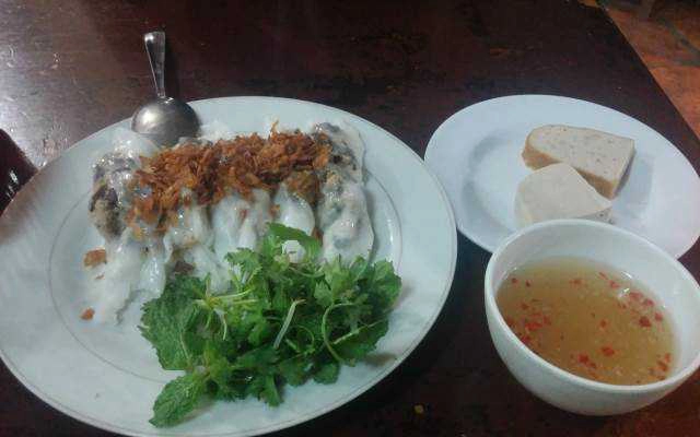 Quán Ăn Bà Hoa - Bánh Cuốn