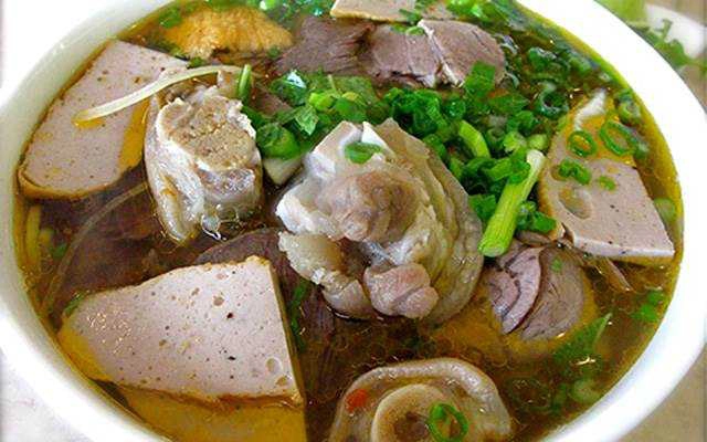 Quán Ăn Bà Quảng - Bún Giò