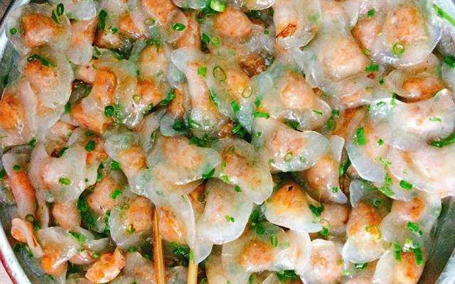 Quán Ăn Bà Quảng - Cháo Xương & Các Loại Bánh