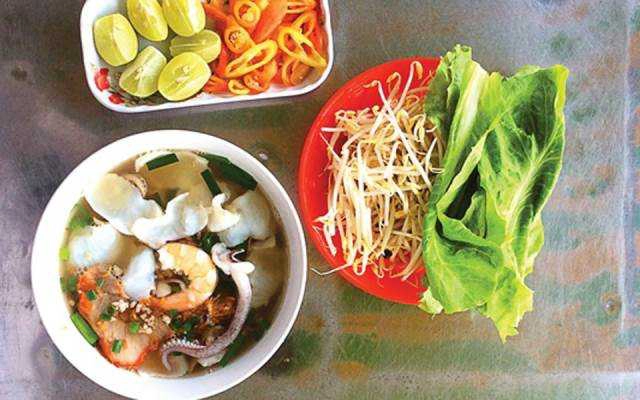 Quán Ăn Bà Tám - Hủ Tiếu, Mì & Bánh Canh