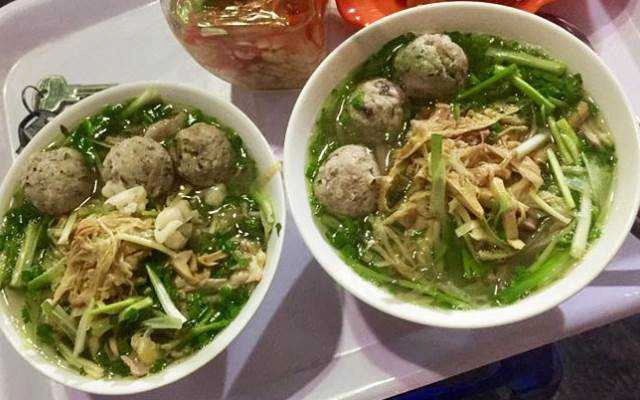 Quán Ăn Bà Thơm - Bún & Phở Gà