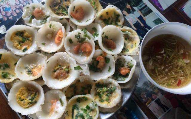 Quán Ăn Bánh Căn Trứng & Tôm