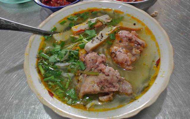 Quán Ăn Bánh Canh Bà Quýt