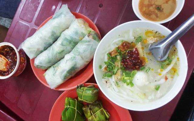Quán Ăn Bánh Canh & Bánh Cuốn