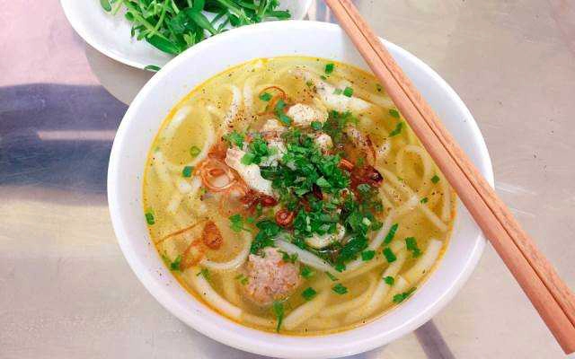 Quán Ăn Bánh Canh Cá Lóc Bình Dân